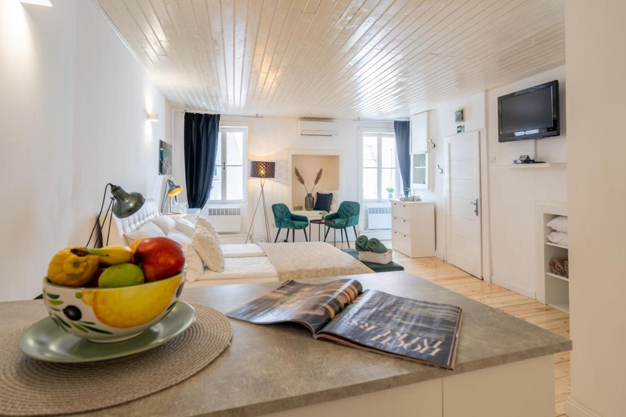 Casanoa Old Town Rovinj Apartment Экстерьер фото